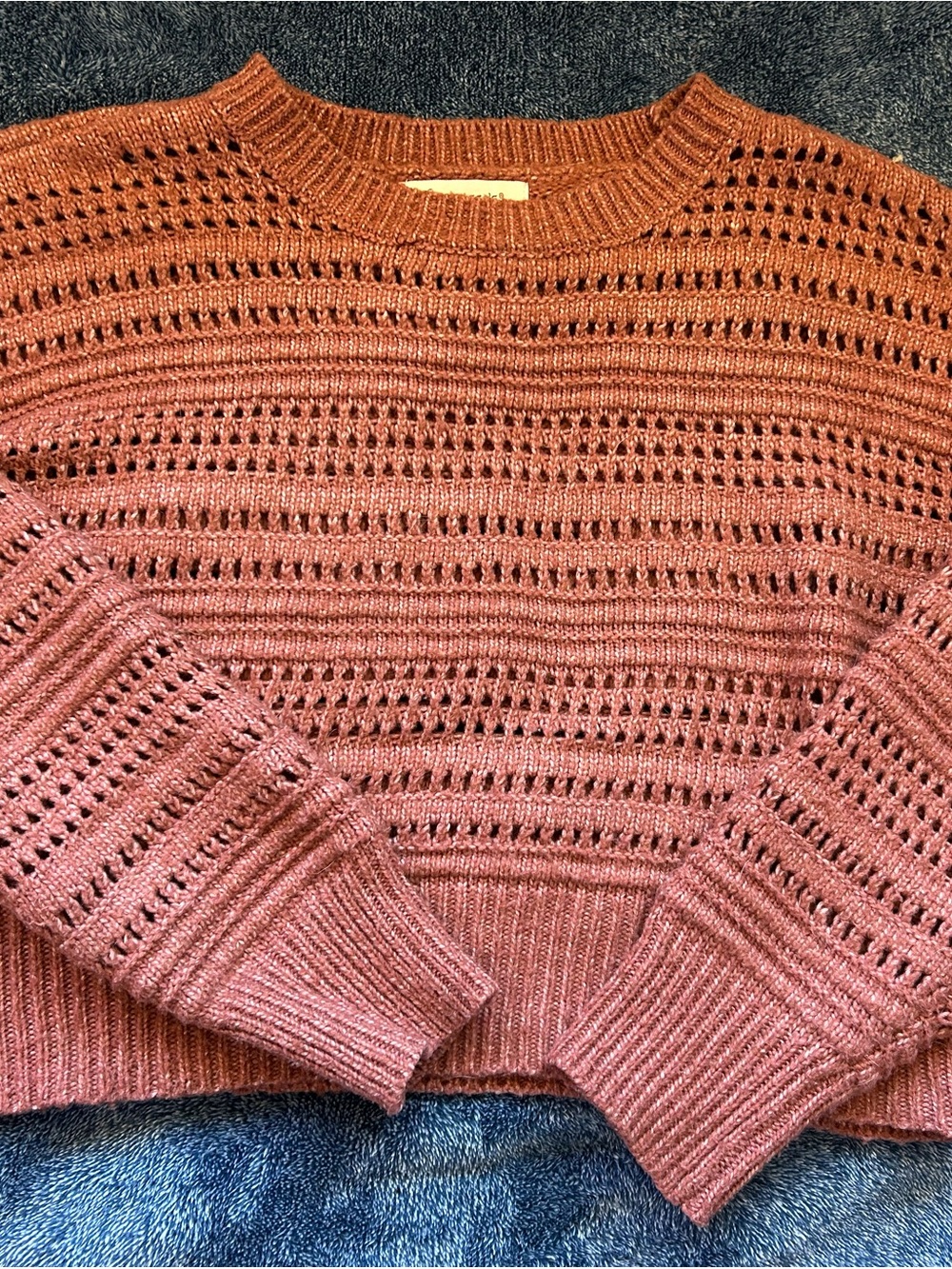 Francesca's Collections Open-Knit Crewneck Sweater in Dusty Rose